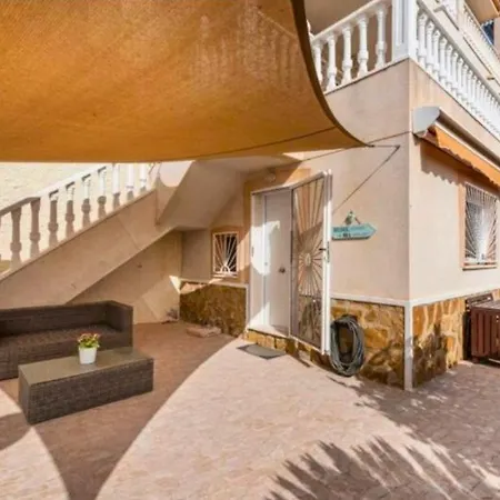 Villa Luxury Holiday Near Alicante - 4 Bedrooms Ciudad Quesada