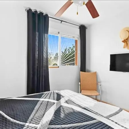 Luxury Holiday Near Alicante - 4 Bedrooms